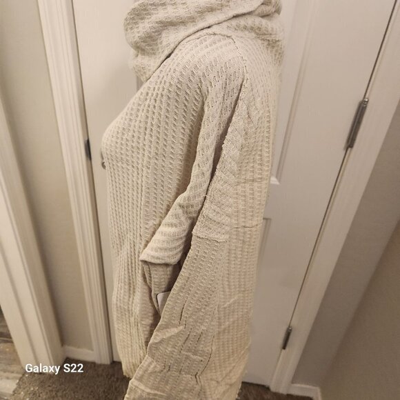 Free People "Stone Cold" Sweater. NWT. Size Small - Picture 5 of 12